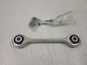 21447004 – 7L0411317 – Anti-roll bar guide