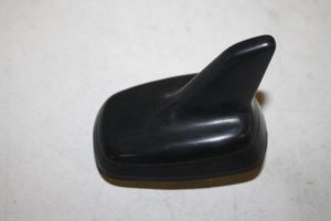 17820675 – 8V0035503B5FQ – GPS antenna