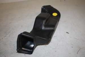 17807801 – 8R1819655 – Luchtgeleider