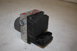 17831111 – 8E0614517 – ABS Pomp