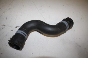 17823470 – 4G0122101AE – Kühlerschlauch