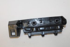 17791950 – 4G5807889 – Bumpersteun links-achter