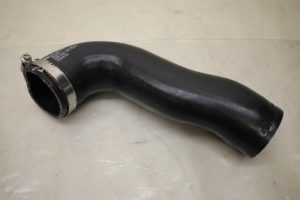 17797913 – 5Q0145762D – Intercooler Slang