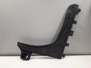 21217067 – 5WA825101E – Bash plate