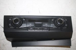 17806455 – 8T2820043AGXZF – Climatronic Panel