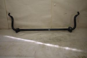 17799347 – 4B0411309F – Stabilisatorstang voor