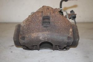 17827438 – 8E0615124A – Bremszange rechts vorne