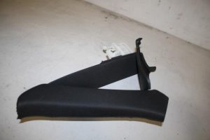 17818426 – 8W5867288AKNA – Stijlbekleding rechts-achter