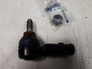 21395215 – 1J0422811A – Spurstange links