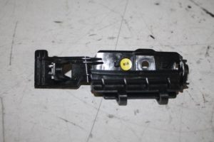 17810125 – 8W9807889C – Bumpersteun links-achter