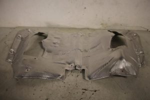 17824958 – 8W0803979F – Hitteschild uitlaat