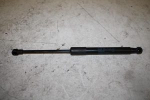 17823272 – 8R0823359A – Gasdemper Motorkap links