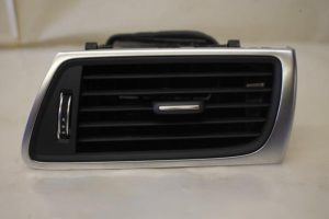 17801717 – 4G8820902C6PS – Luchtrooster Dashboard