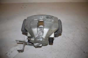 17806755 – 8E0615124A – Bremszange rechts vorne