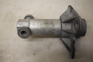 17796648 – 4B3807134B – Steun (diversen)