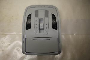 17798849 – 4H0947135BKET1 – Interior lighting, front