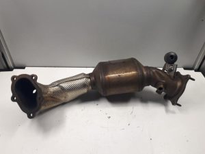 18115400 – 8R0254200A – Catalytic converter