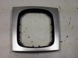 18882192 – 8P0864261SQQ5 – Steun (diversen)