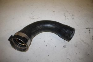 17824182 – 1K0145834AC – Intercooler Slang