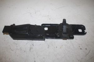 17805949 – 4H0827383 – Sluithulpmotor achterklep