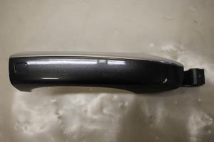 17797389 – 8R0837208 – Portiergreep 4Deurs rechts-voor