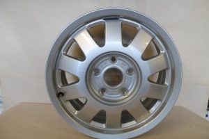 17789932 – 8D0601025MZ17 – Felge