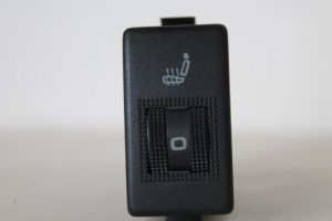 17790450 – 4D0963563B01C – Sitzheizung Schalter