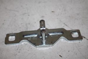 17805810 – 8P4827507 – Slotvanger Achterklep