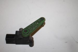 17825792 – 5Q0907503 – Xenon height adjustment