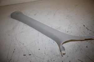 17815812 – 8R0867233BWO1 – Stijl links-voor