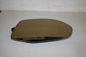17817202 – 4G8857536E – Mirror glass, right
