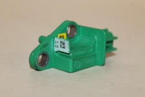 17789132 – 1K0909606C – Airbag Sensor