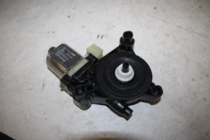 17822895 – 5Q0959801 – Raammotor Portier