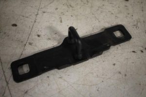 17817152 – 4B9827507L – Schloßfänger Heckklappe