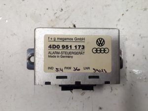 18919690 – 4D0951173 – Alarm Modul