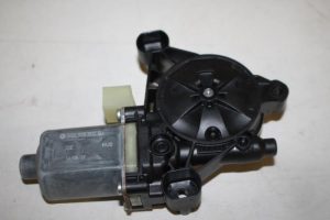 17820063 – 5Q0959802B – Raammotor Portier
