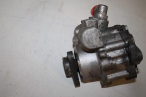 17826696 – 4F0145155A – Power steering pump