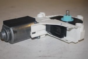 17804127 – 8K0959802A – Door window motor