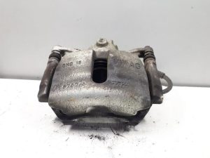 21882228 – 8V0615124D – Remklauw (Tang) rechts-voor