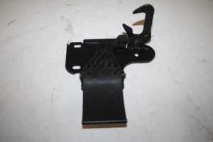 17818699 – 4E0823485B – Slotmechaniek Motorkap