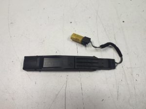 21438216 – 8V0927753 – Sensor (overige)