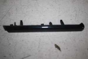 17808478 – 4G2853190N1LQ – Dashboard sierlijst