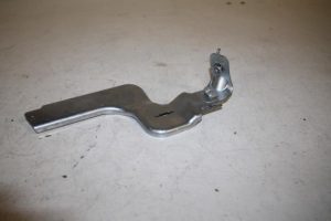 17805116 – 4G9864200A – Steun (diversen)