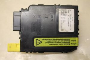 17797675 – 1K0953549DB – Steering column module