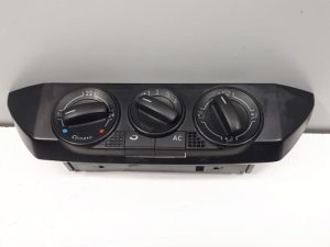 19649782 – 6Q0820045H – Kachel Bedieningspaneel