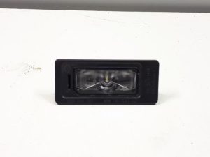 20573483 – 5NA943021 – Registration plate light