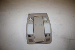 17825799 – 4F0947135BQ12T – Interior lighting, front