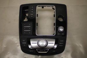 17800324 – 4G1919610E – Regelunit Multi Media