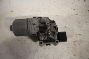 17824389 – 8E2955119A – Front wiper motor