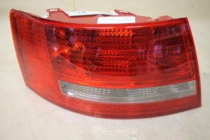 17797565 – 4F5945095L – Achterlicht links